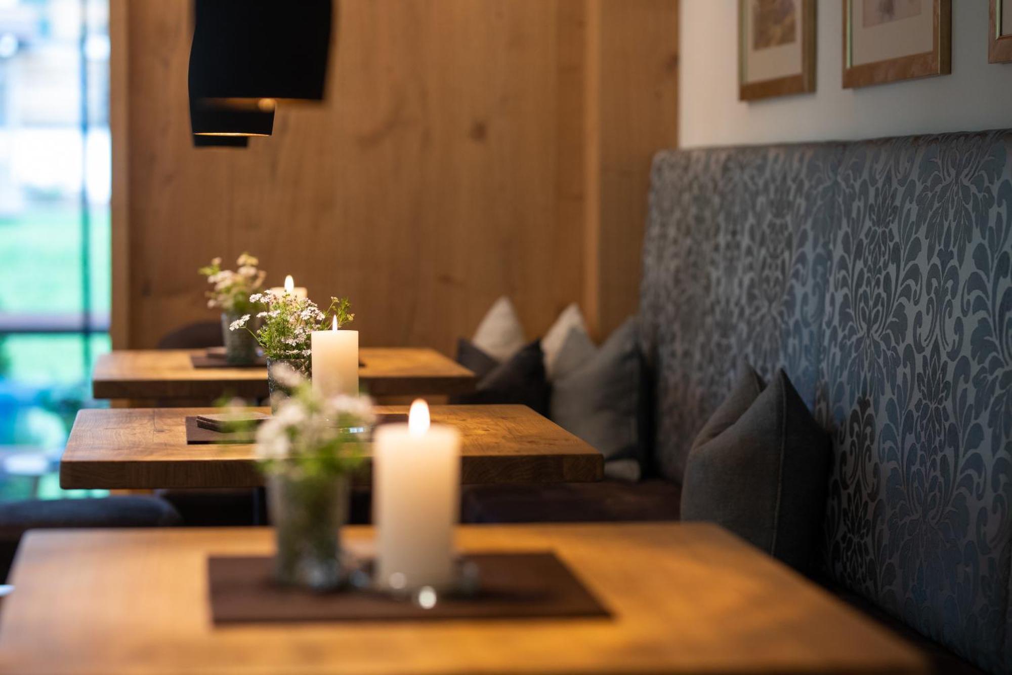 Hotel Restaurant Formarin Oberlech Eksteriør billede
